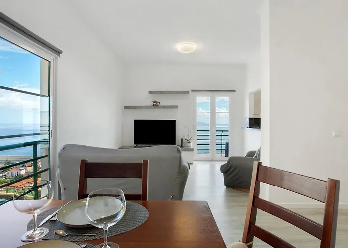 Jay Paradise - Paraiso Jota * Santa Cruz (Madeira)